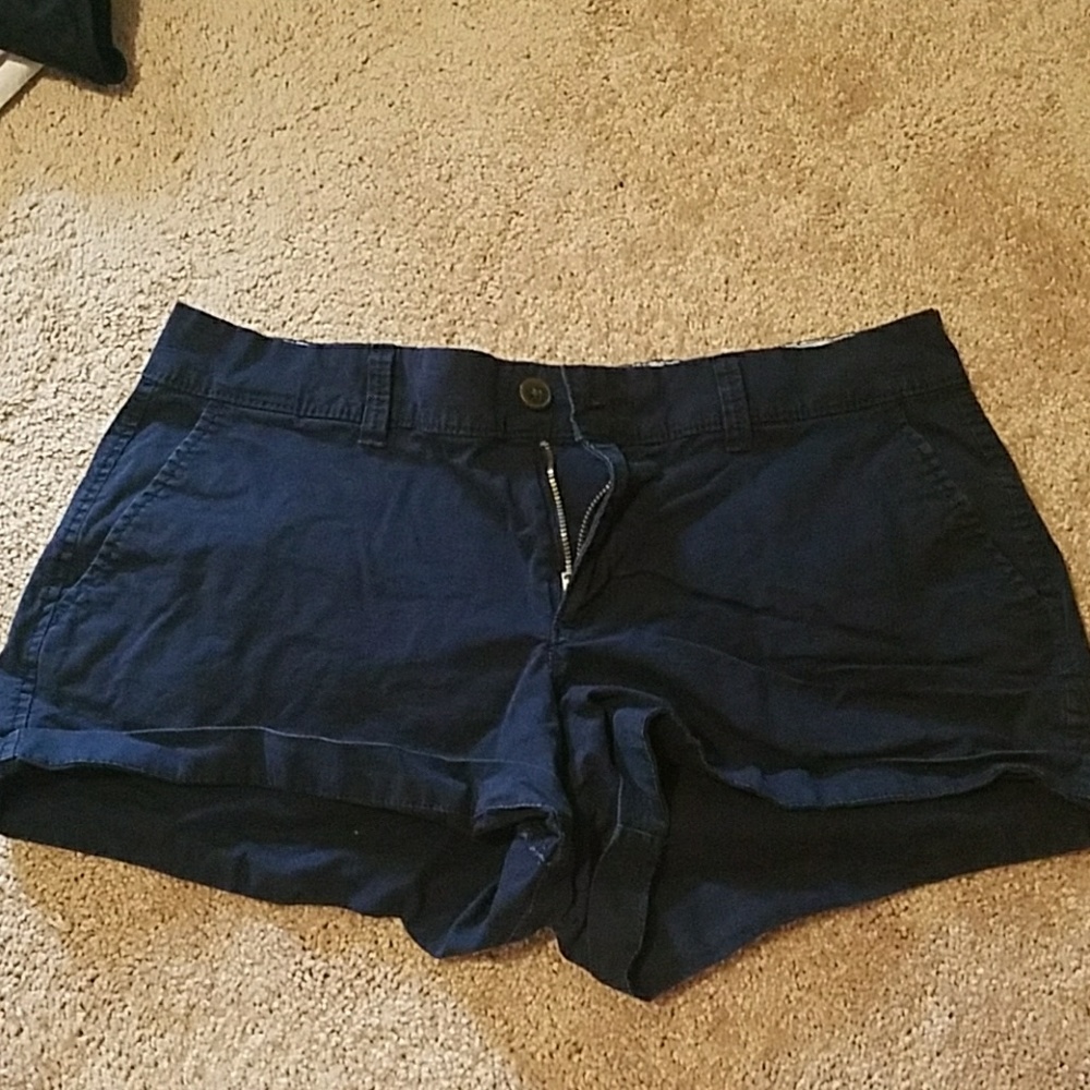 Old Navy khaki shorts